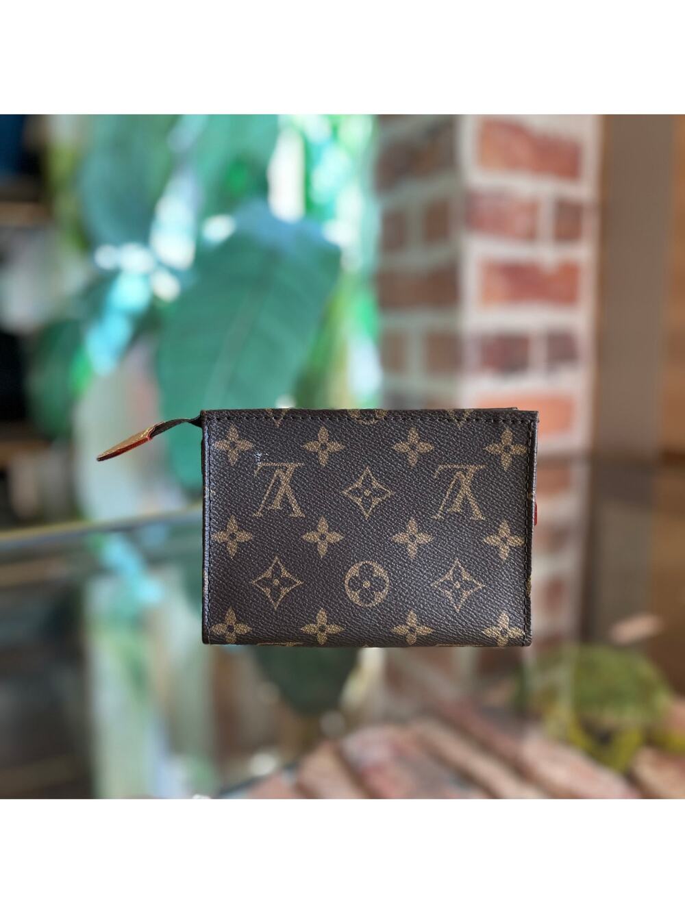 LOUIS VUITTON Toiletry Pouch 15 Brown Monogram Canvas Pouch